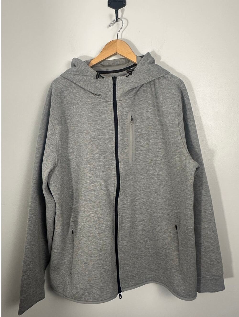 VRST Men's Full Zip Performance Hoodie Jacket Heather Gray Size XL EUC